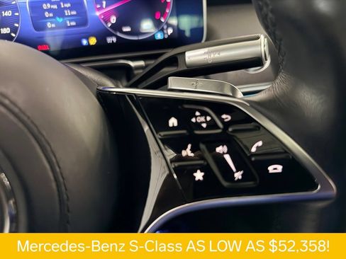 Used 2022 Mercedes-Benz S 500 4MATIC w/ AMG Line Package image 22