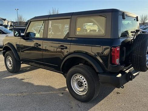 New 2025 Ford Bronco Base image 6