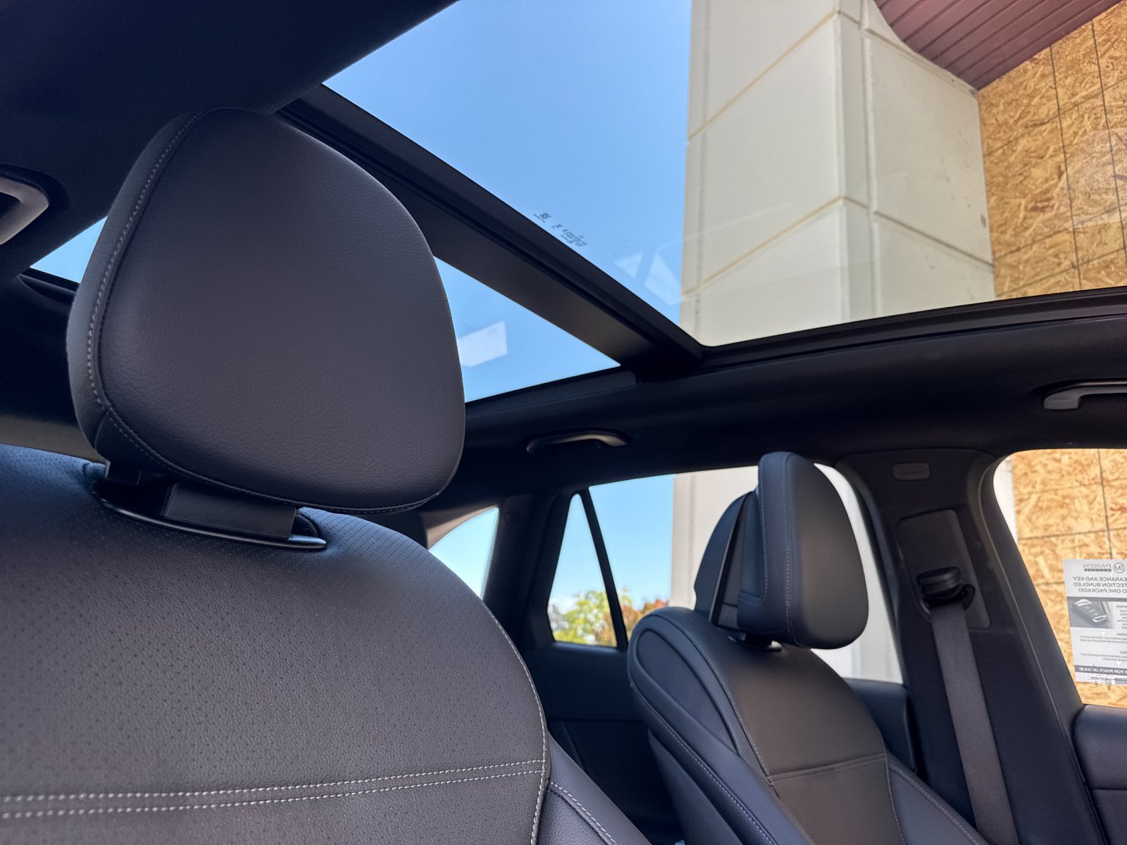 Certified 2026 Mercedes-Benz GLC 300 4MATIC image 17