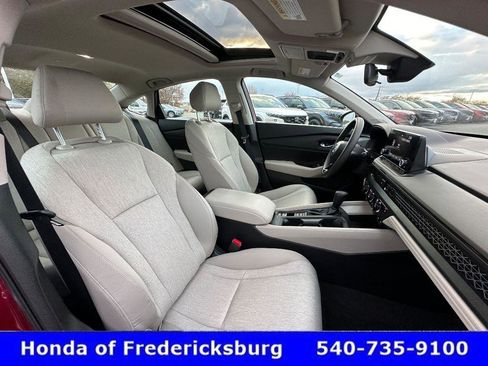 Certified 2023 Honda Accord EX image 36