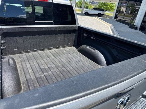 Used 2022 RAM 1500 Laramie w/ Sport Appearance Package AWD/4WD image 14