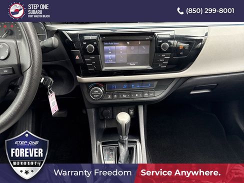 Used 2015 Toyota Corolla LE image 14