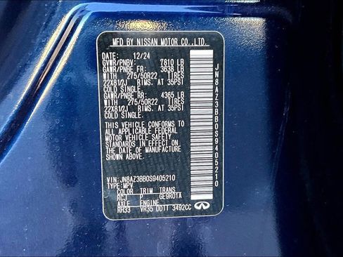 Used 2025 INFINITI QX80 Luxe image 36