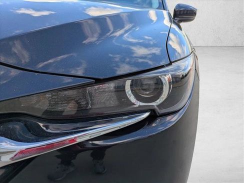 Used 2020 MAZDA CX-5 Touring image 9