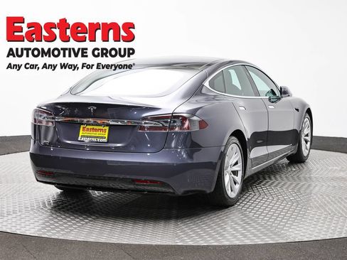 Used 2018 Tesla Model S 75D AWD/4WD image 4