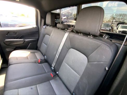 Used 2023 Chevrolet Colorado Trail Boss w/ Technology Package AWD/4WD image 20