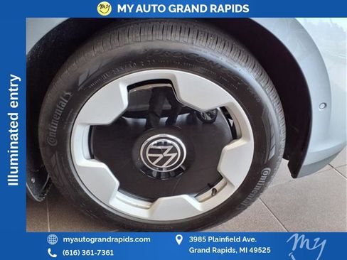 Used 2025 Volkswagen ID. Buzz Pro S image 15