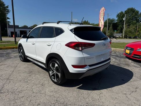 Used 2017 Hyundai Tucson Sport FWD image 3