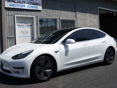 Used 2020 Tesla Model 3 Long Range image 5
