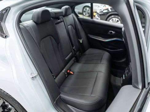 Used 2025 BMW 330i xDrive Sedan image 13