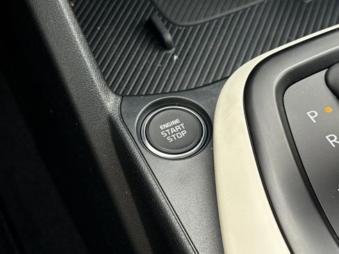 Used 2025 Kia K4 GT-Line image 20
