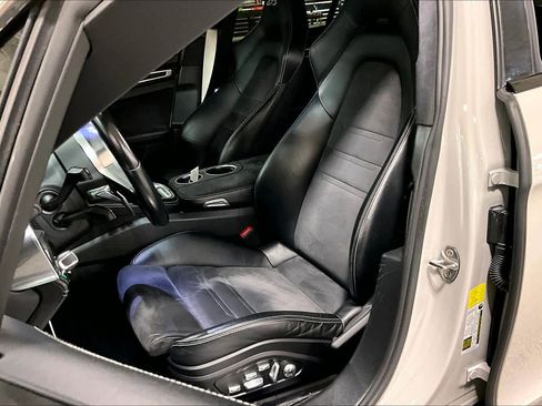 Used 2019 Porsche Panamera GTS w/ Premium Package Plus image 7
