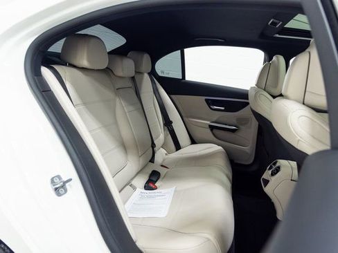 Used 2024 Mercedes-Benz C 300 C 300 image 27