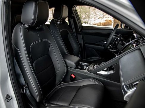 New 2024 Jaguar E-PACE R-Dynamic SE AWD/4WD image 25