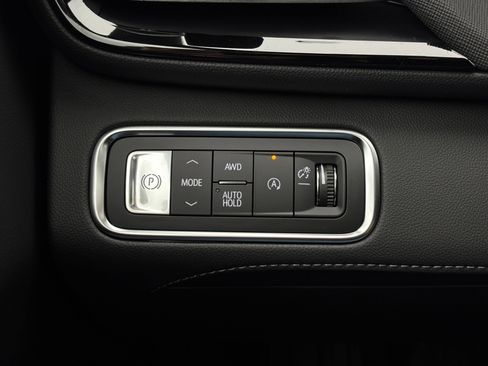 New 2026 Buick Enclave Preferred w/ Power Package AWD/4WD image 24