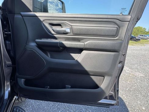New 2026 RAM 1500 Express AWD/4WD image 15
