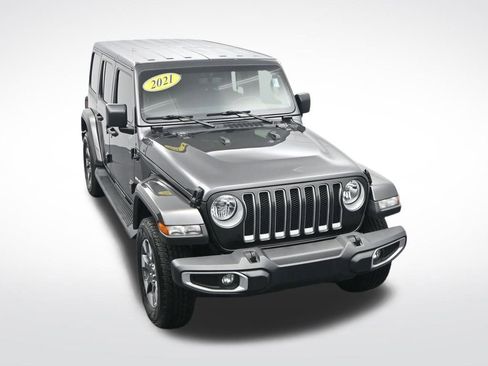 Used 2021 Jeep Wrangler Unlimited Sahara image 24