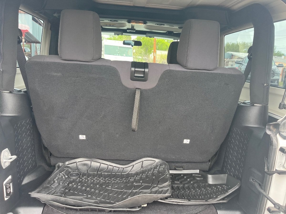 Used 2014 Jeep Wrangler Sport w/ Quick Order Package 24S AWD/4WD image 24