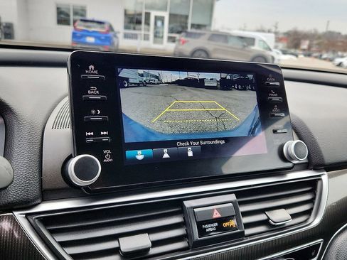 Used 2022 Honda Accord Sport Special Edition image 11