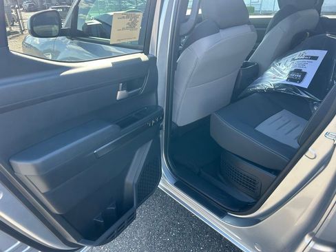 New 2026 Toyota Tacoma TRD Off-Road image 11