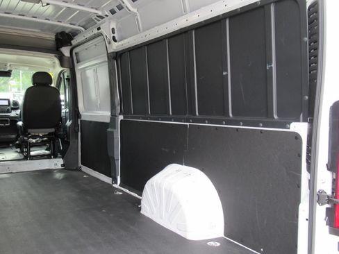 Used 2025 RAM ProMaster 3500 w/ Convenience Group FWD image 24