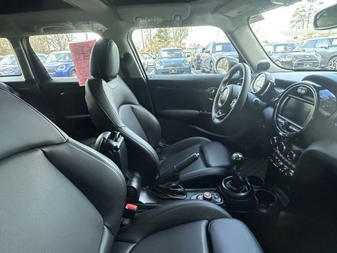 Used 2019 MINI Cooper S image 4