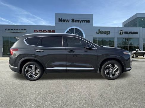 Used 2021 Hyundai Santa Fe SEL w/ Convenience Package image 2