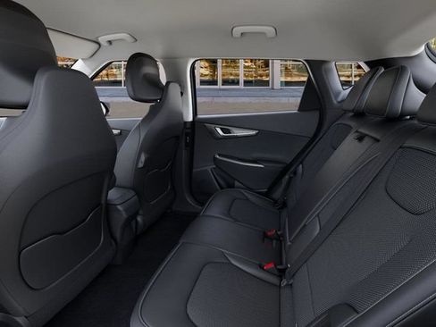New 2026 Kia EV6 Light RWD image 18