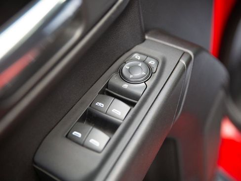 Certified 2023 Chevrolet Silverado 1500 Custom image 18