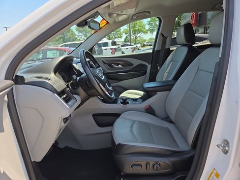 Used 2023 GMC Terrain SLT FWD image 10