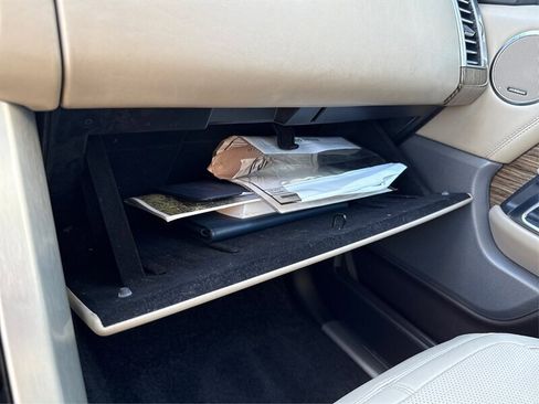 Used 2019 Land Rover Range Rover HSE image 59