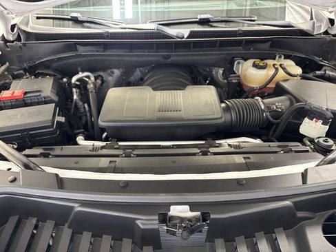 Certified 2022 Cadillac Escalade ESV Sport Platinum w/ LPO, ONYX Package AWD/4WD image 35