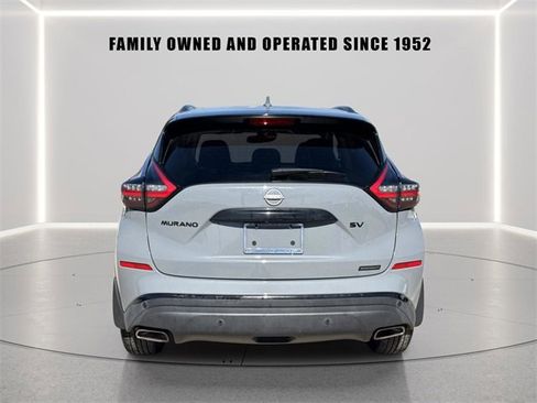 Used 2023 Nissan Murano SV w/ SV Midnight Edition Package image 4