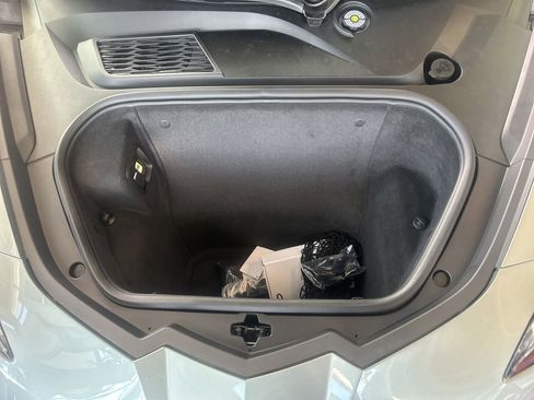 Used 2023 Chevrolet Corvette Stingray Preferred Cpe w/ Battery Protection Package image 18