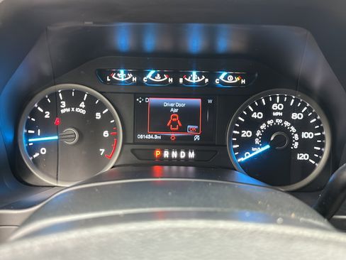 Used 2020 Ford F150 XLT w/ Equipment Group 302A Luxury AWD/4WD image 19