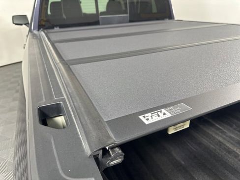 Certified 2023 GMC Sierra 1500 AT4X image 9