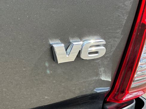 Used 2022 Toyota Tacoma SR5 image 49