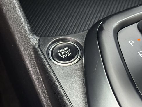 Used 2025 Kia K4 FWD image 24