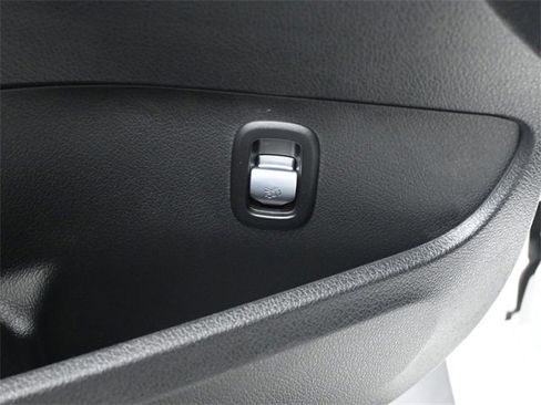 Used 2025 Mercedes-Benz C 43 AMG 4MATIC Sedan image 18