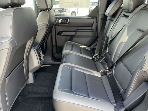 New 2025 Ford Bronco Outer Banks image 6