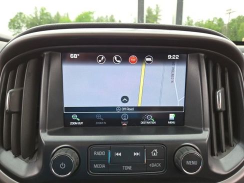 Used 2016 GMC Canyon SLE w/ All Terrain Package AWD/4WD image 7