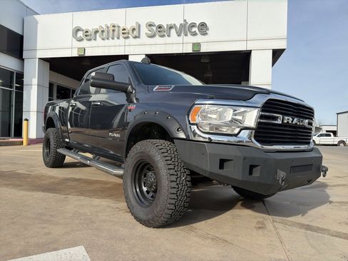 Used 2019 RAM 2500 Big Horn image 1