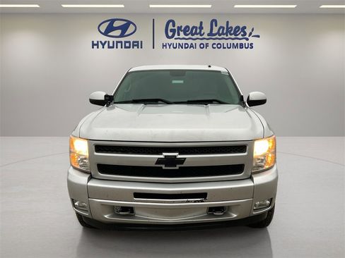 Used 2010 Chevrolet Silverado 1500 LT w/ Power Pack Plus image 8