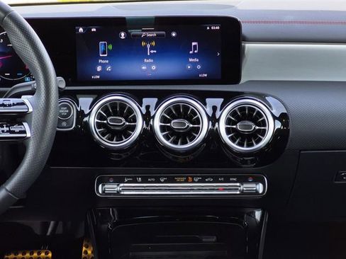 Certified 2025 Mercedes-Benz CLA 250 image 22