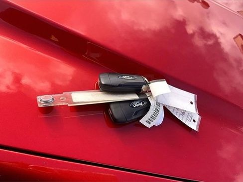 Certified 2024 Ford Maverick XL image 11