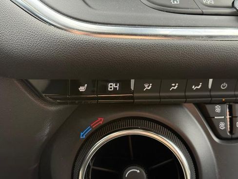 Used 2024 Chevrolet Blazer LT w/ Convenience Package image 19