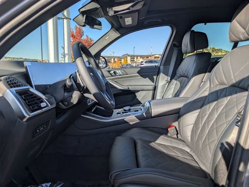 Used 2026 BMW X5 xDrive40i image 11