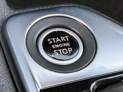 Used 2020 Nissan Sentra SV FWD image 25