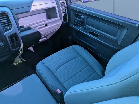Used 2015 RAM 1500 Express image 15
