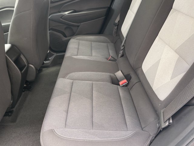 Used 2026 Chevrolet Trax LS FWD image 21